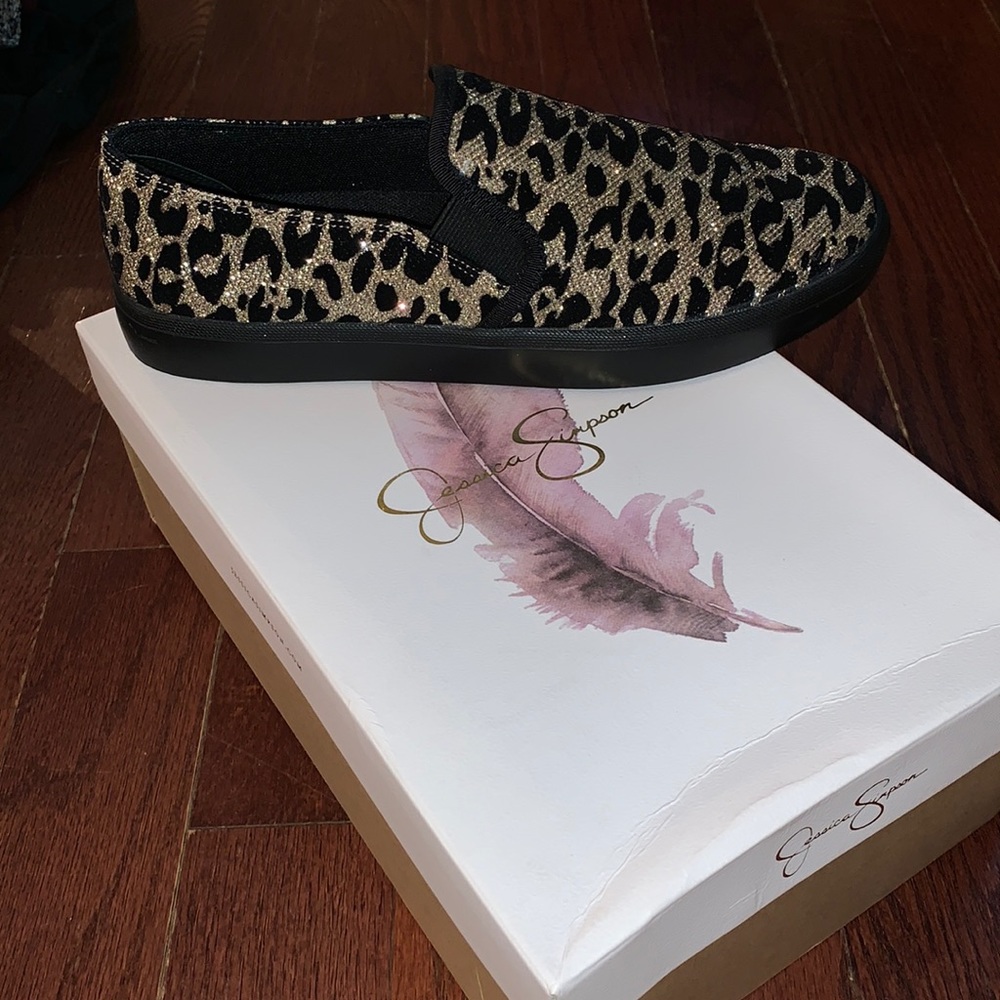 Never worn Jessica Simpson slip on shoes